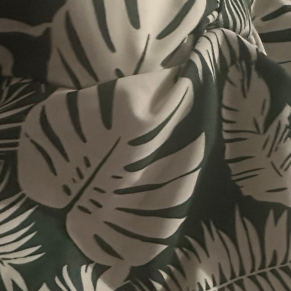 Shade & Shore Tummy Control Green Palm Print One-Piece Swimsuit - Picture 5 of 7